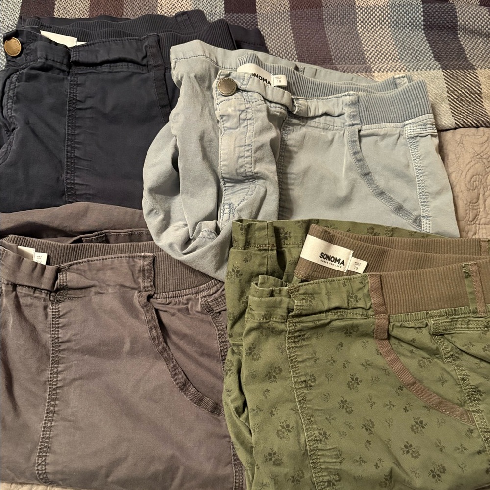 4 pairs Sonoma Assorted Color cargo shorts